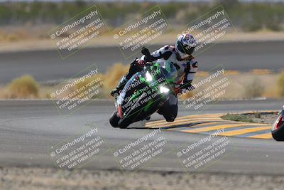 media/Oct-08-2022-SoCal Trackdays (Sat) [[1fc3beec89]]/Turn 14 (1050am)/